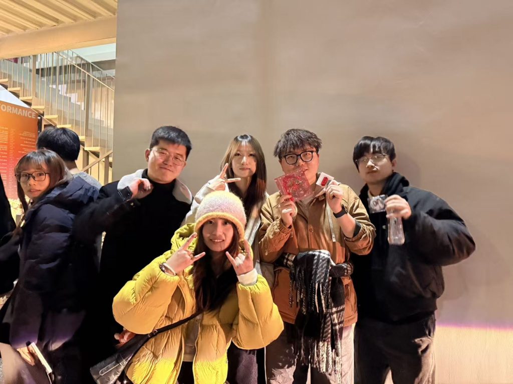 2026.1.1 悲伤玩具2025巡演「我想去跨越你离我很近但又像相隔一万里的河」成都站